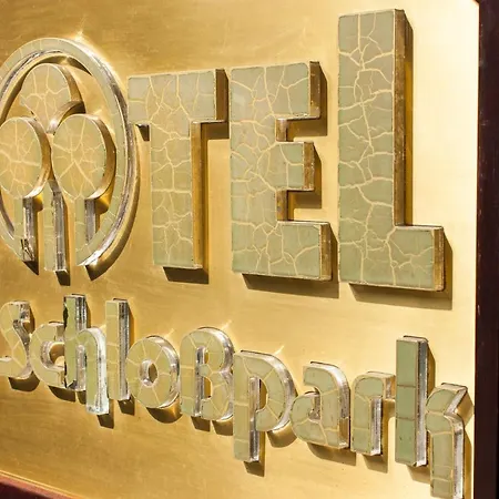 Am Schlosspark Hotel 3*