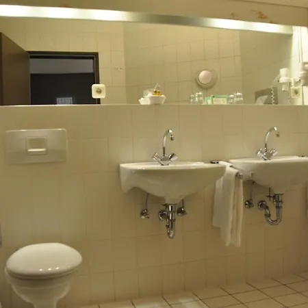 Hotel Am Schlosspark 3*