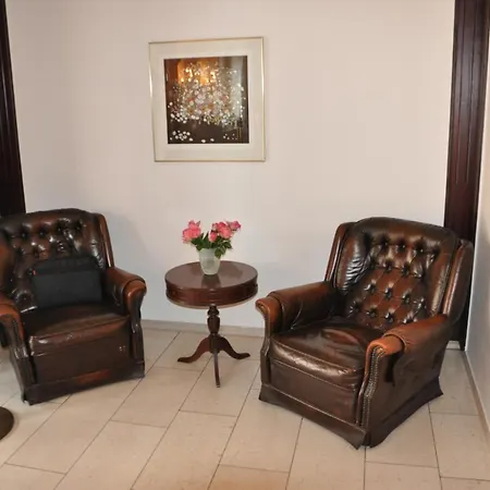Am Schlosspark Hotel 3*